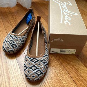 Zodiac 'Caitlin' Knit Commuter Flat - Size 9 - New & Unworn